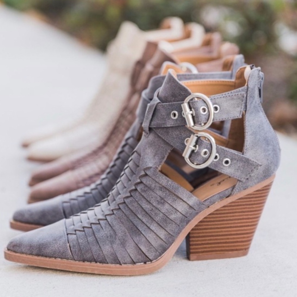 PETYON Buckle Bootie - GREY - Picture 1 of 4